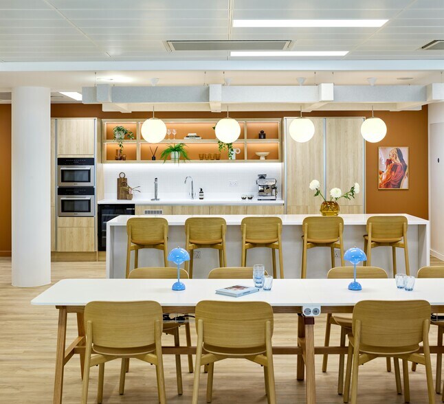 1 Kingsway, London for lease - Building Photo - Image 2 of 47