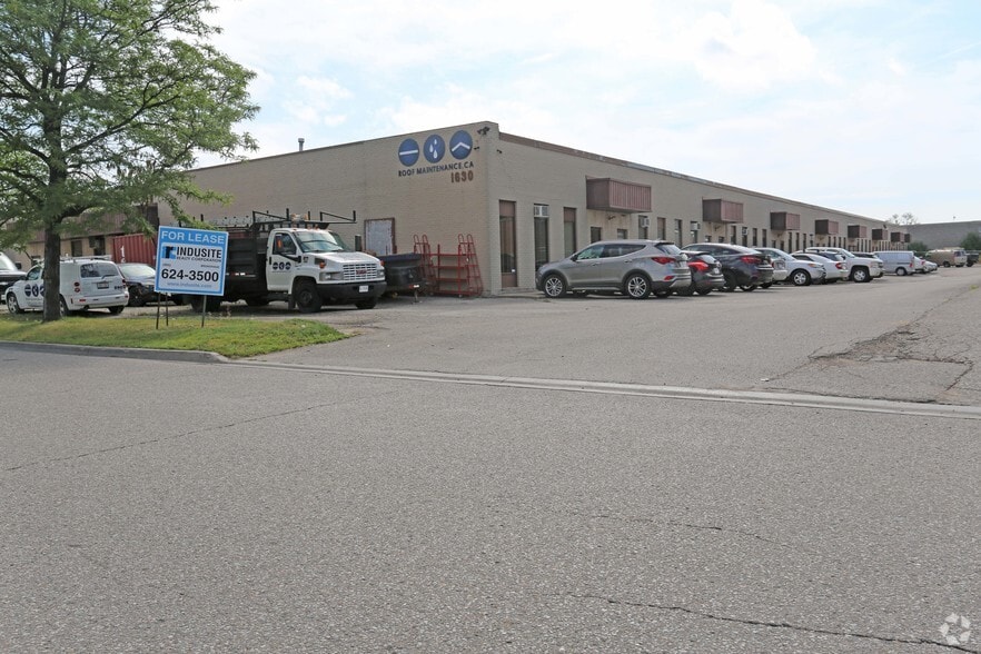 1630 Sismet Rd, Mississauga, ON for sale - Primary Photo - Image 1 of 1