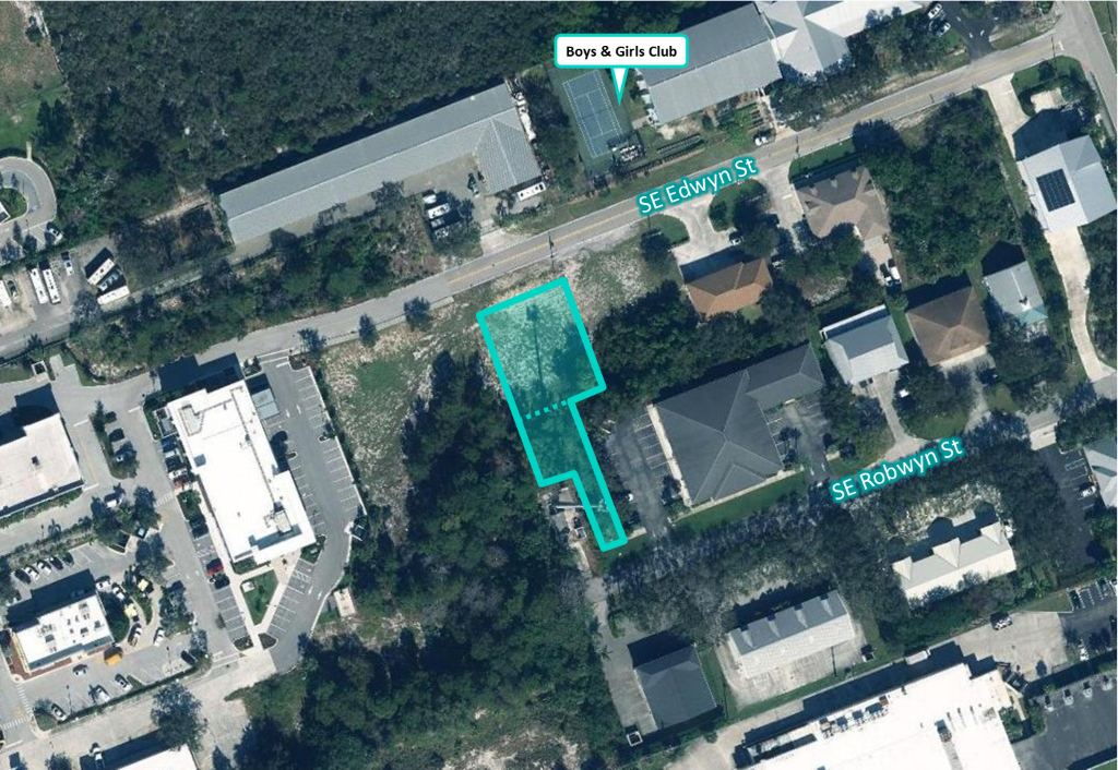 8844 SE Edwyn St, Hobe Sound, FL à vendre Photo principale- Image 1 de 1