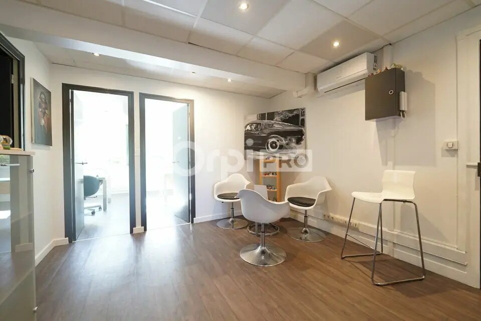 Bureau dans Caluire-et-Cuire à louer Photo intérieure- Image 1 de 6