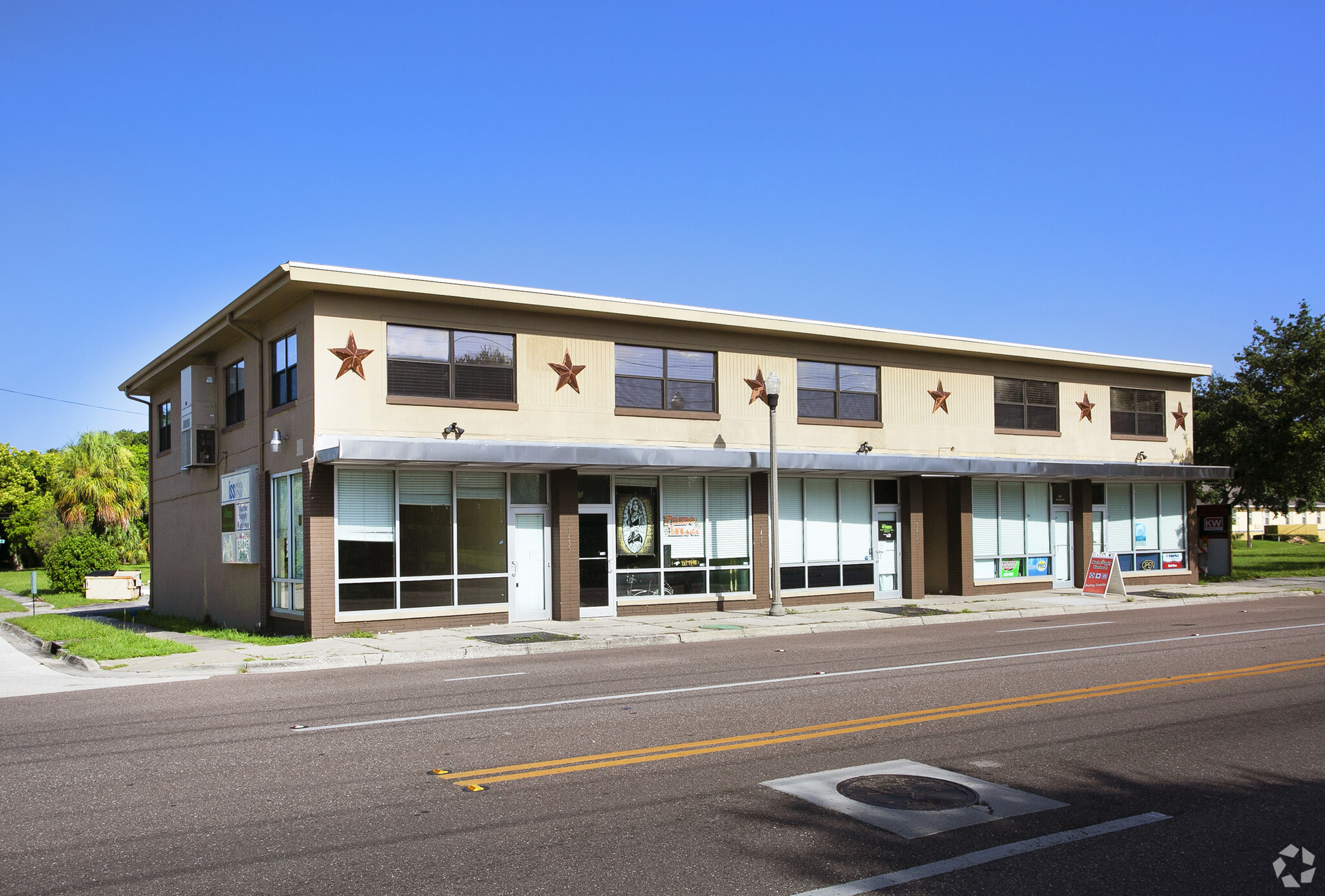 1427-1437 4th St S, Saint Petersburg, FL for lease Primary Photo- Image 1 of 16