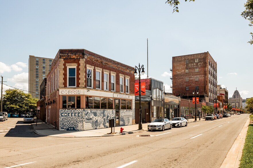 1494 Gratiot Ave, Detroit, MI à vendre - Photo du bâtiment - Image 2 de 9