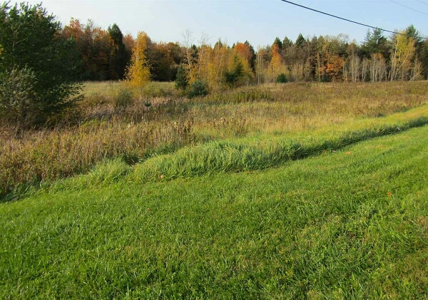 14 Memorial Dr, Richford, VT à vendre - Photo principale - Image 1 de 1