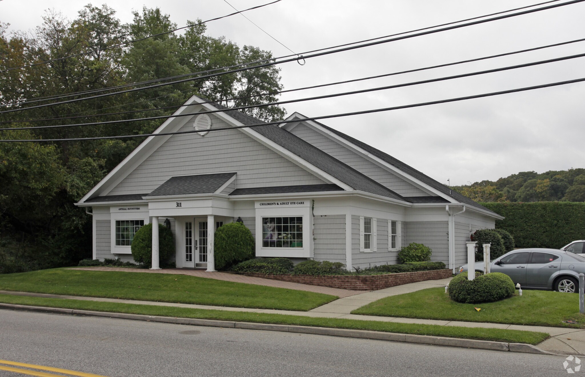 311 Barnum Ave, Port Jefferson, NY à vendre Photo du bâtiment- Image 1 de 23