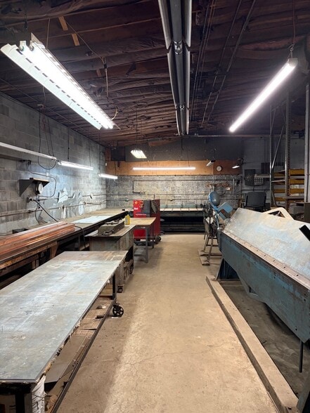 676 E 152nd St, Cleveland, OH for sale - Building Photo - Image 3 of 4