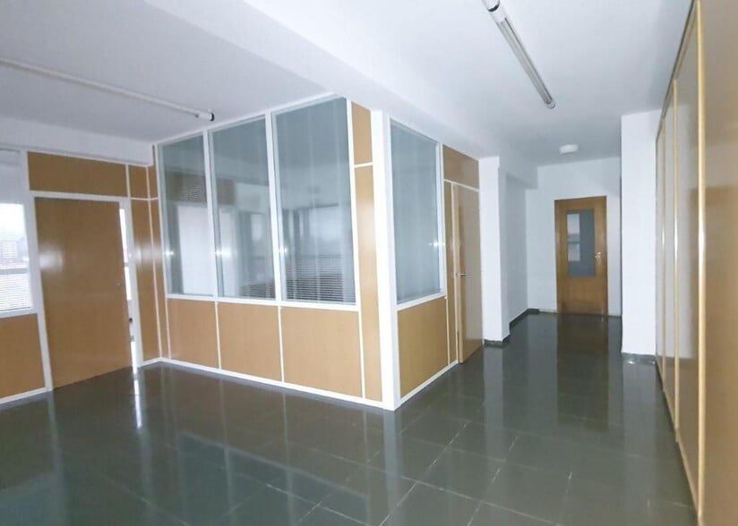 Carrer Moliners, 3, Alzira, Valencia for sale - Building Photo - Image 3 of 19
