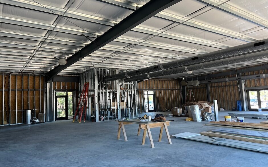 355 Faison Rd, Mount Pleasant, SC à louer - Photo du bâtiment - Image 2 de 5