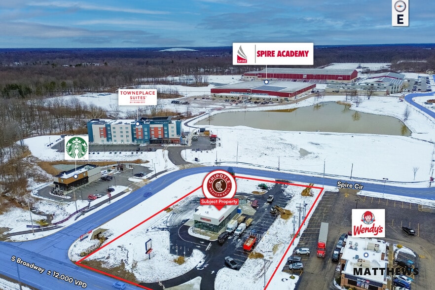 1800 S Broadway, Geneva, OH à vendre - Photo du bâtiment - Image 2 de 2