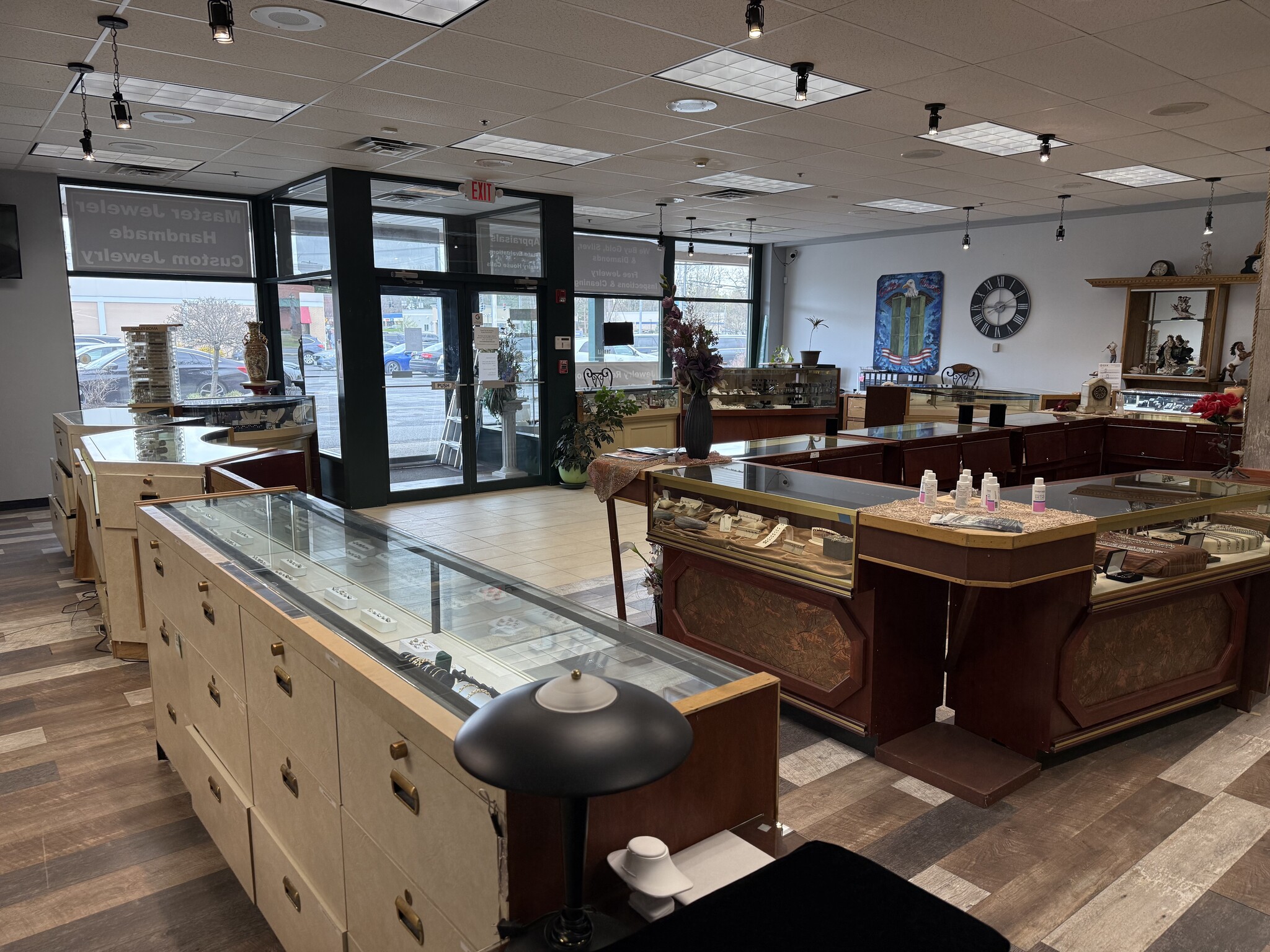 2050 Western Ave, Guilderland, NY for lease Interior Photo- Image 1 of 1