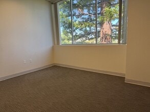 1380 Lead Hill Blvd, Roseville, CA for lease Building Photo- Image 1 of 14