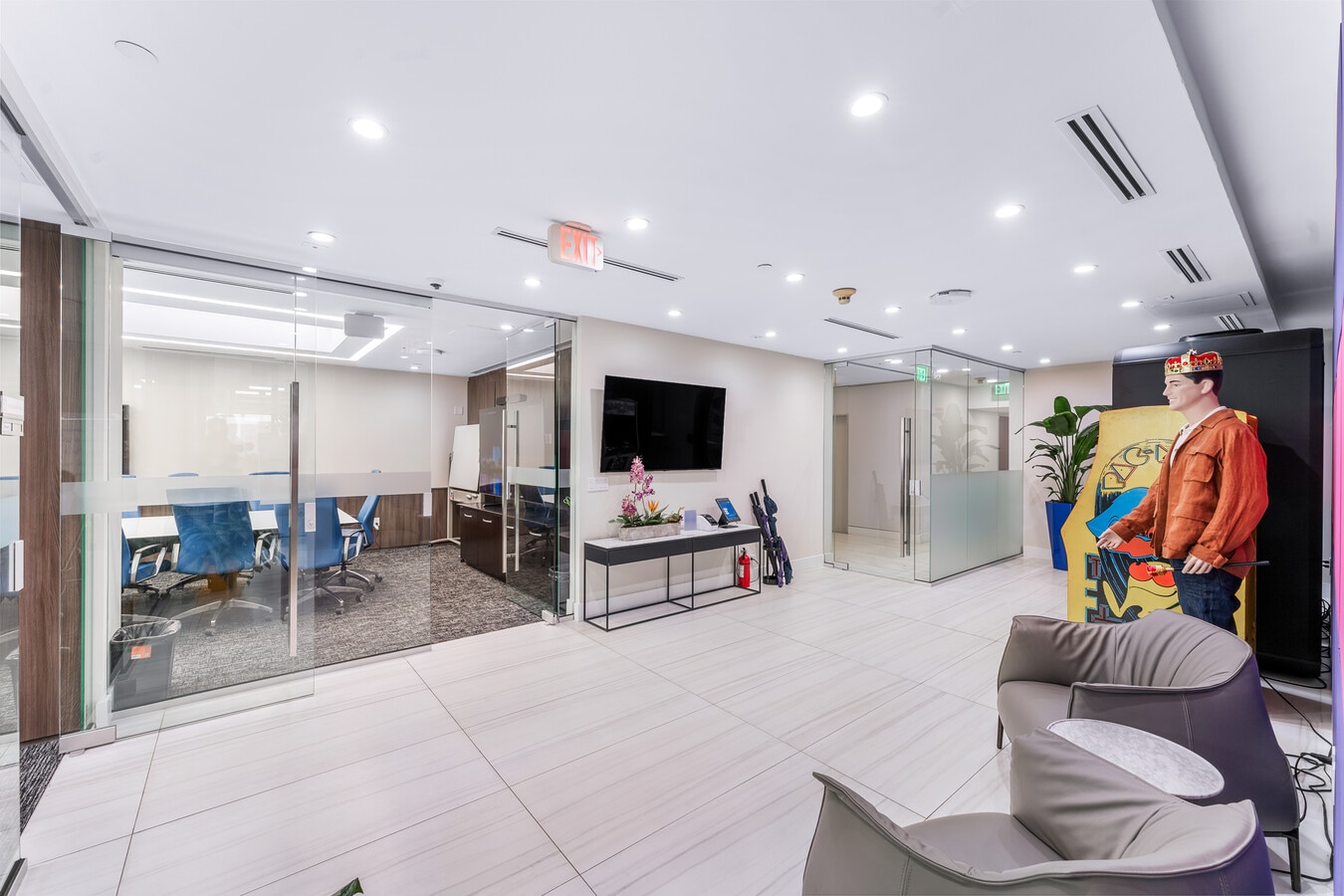 1200 Brickell Ave, Miami, FL 33131 - Unité 950 - - Photo intérieure - Image 2 of 20