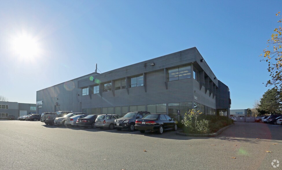 7462 Progress Way, Delta, BC à vendre - Photo principale - Image 1 de 1