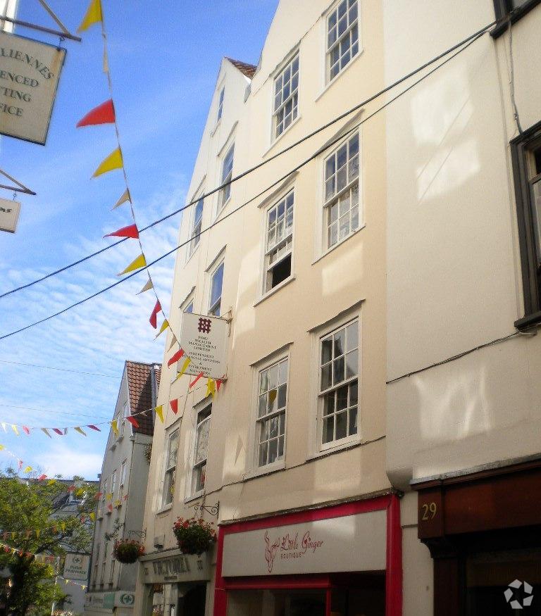31-33 Le Pollet, Guernsey à louer Photo du bâtiment- Image 1 de 2