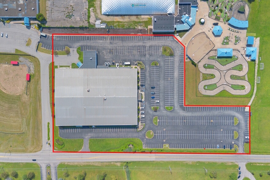 8159 Oliver Rd, Erie, PA for sale - Building Photo - Image 2 of 12