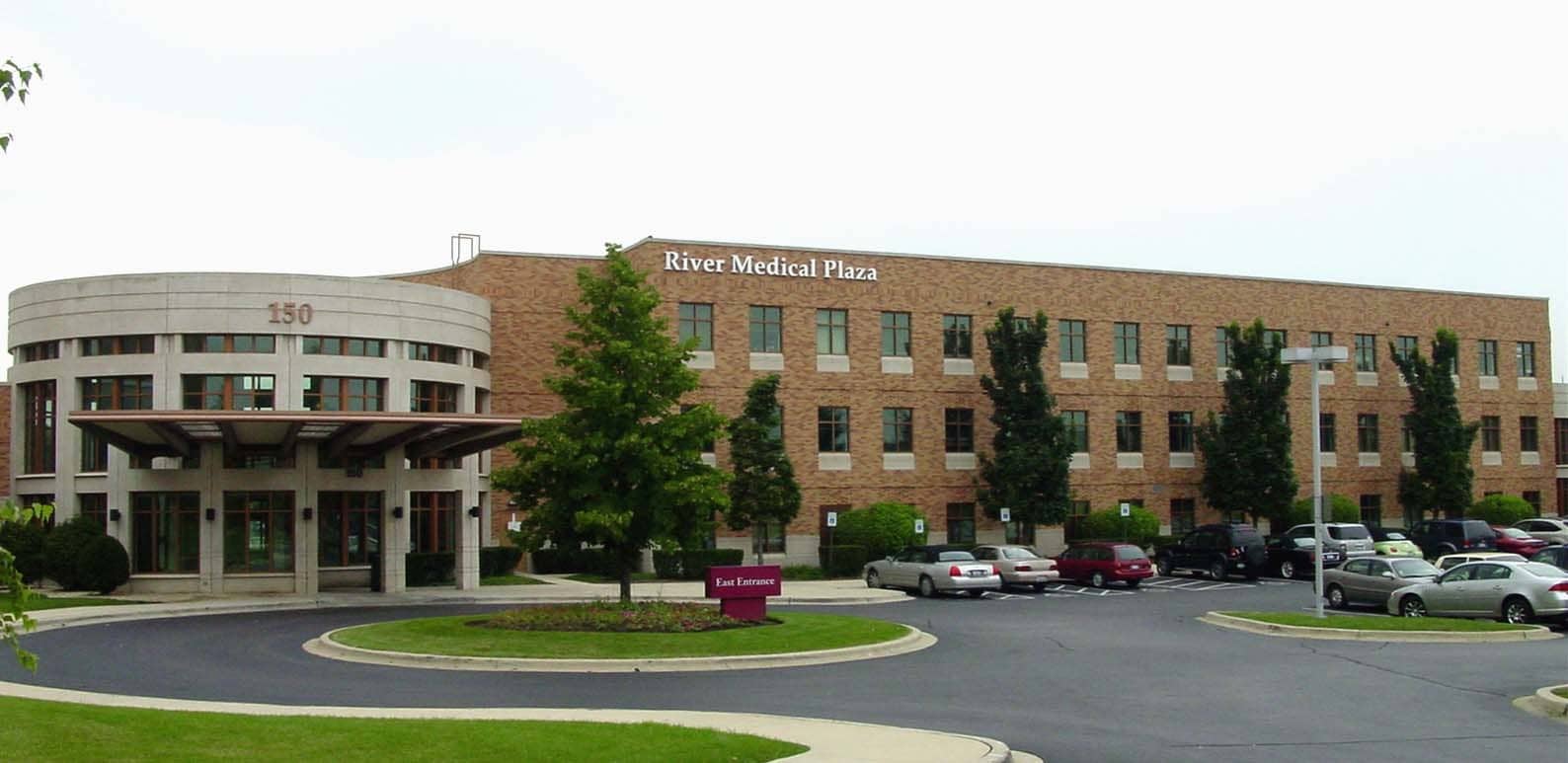 150 N River Rd, Des Plaines, IL à louer Photo principale- Image 1 de 2