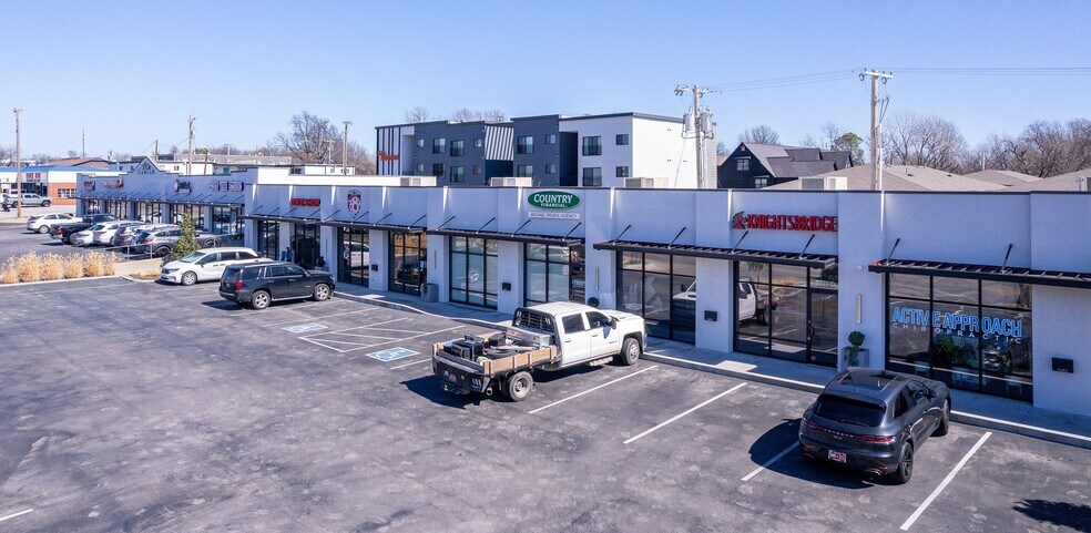 3711 S Harvard Ave, Tulsa, OK à louer - Photo principale - Image 2 de 12