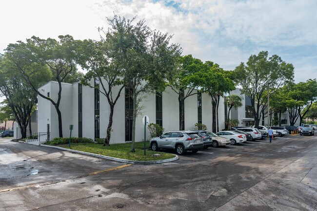 More details for 7855 NW 12th St, Doral, FL - Office for Lease