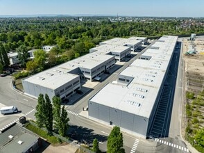  for lease Building Photo- Image 2 of 2