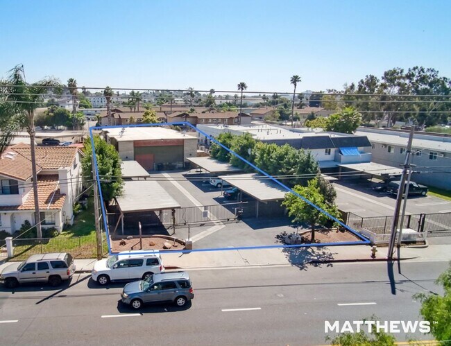 Plus de détails pour 361 E Washington Ave, Escondido, CA - Multi-résidentiel à vendre