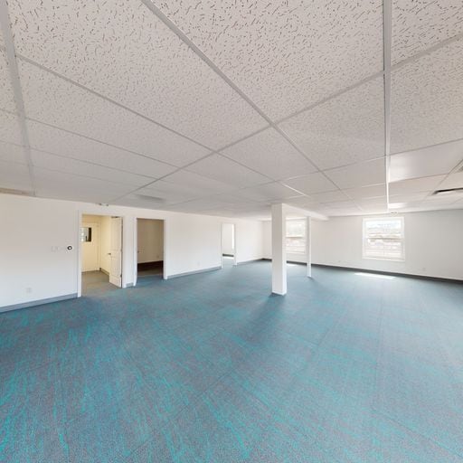 5439-5441 Merriam Dr, Merriam, KS for sale - Interior Photo - Image 3 of 24