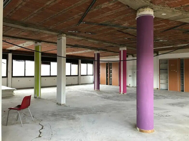 Office in Villefranche-sur-Saône for lease - Interior Photo - Image 2 of 4