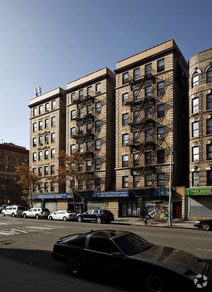 2821-2823 Frederick Douglas Blvd, New York, NY for lease - Building Photo - Image 2 of 9