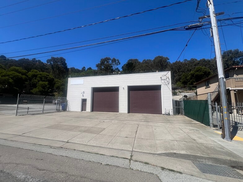 3840 Bayshore Blvd, Brisbane, CA for lease - Building Photo - Image 3 of 32