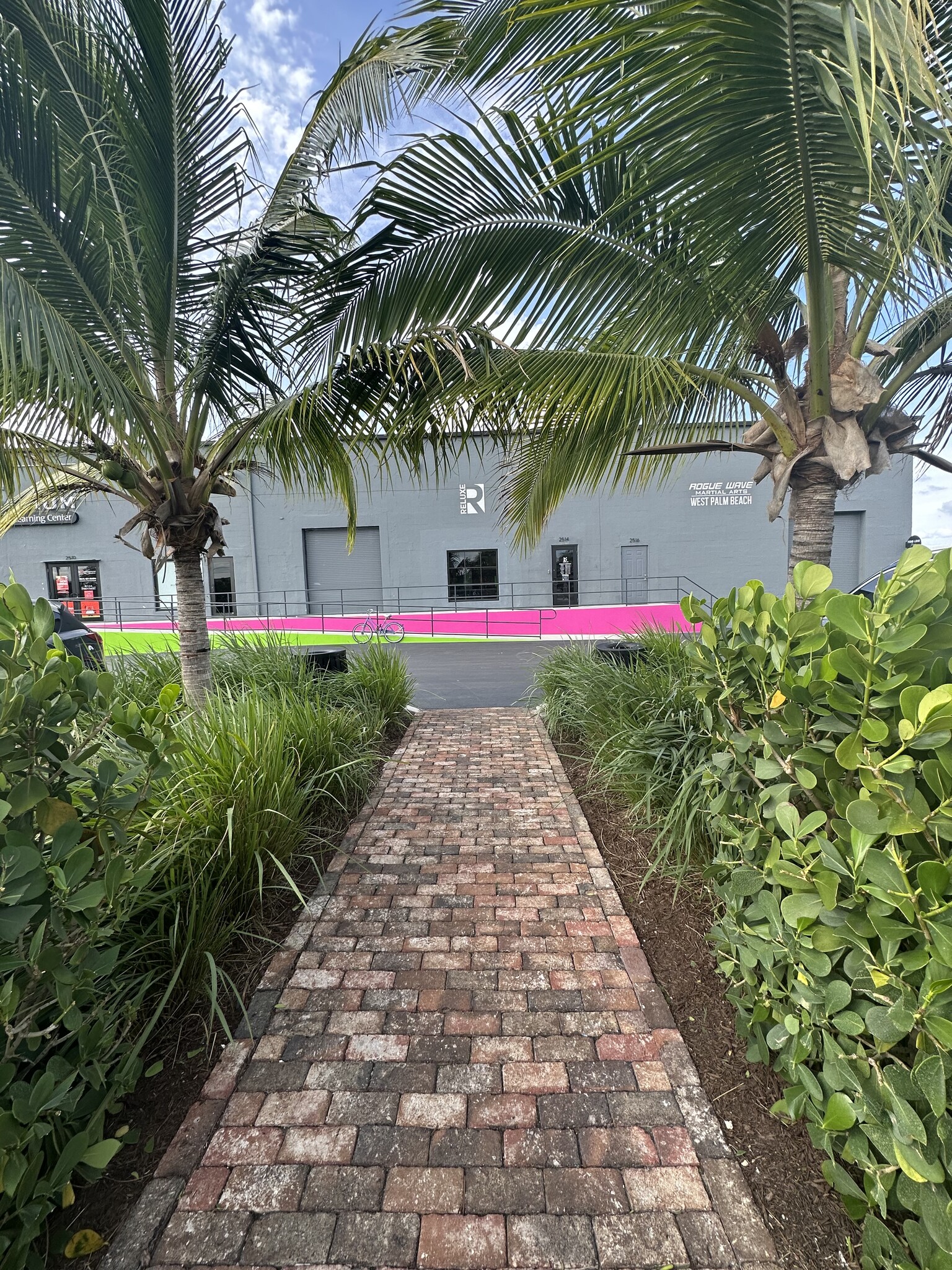 2510 Florida Ave, West Palm Beach, FL for lease Primary Photo- Image 1 of 8