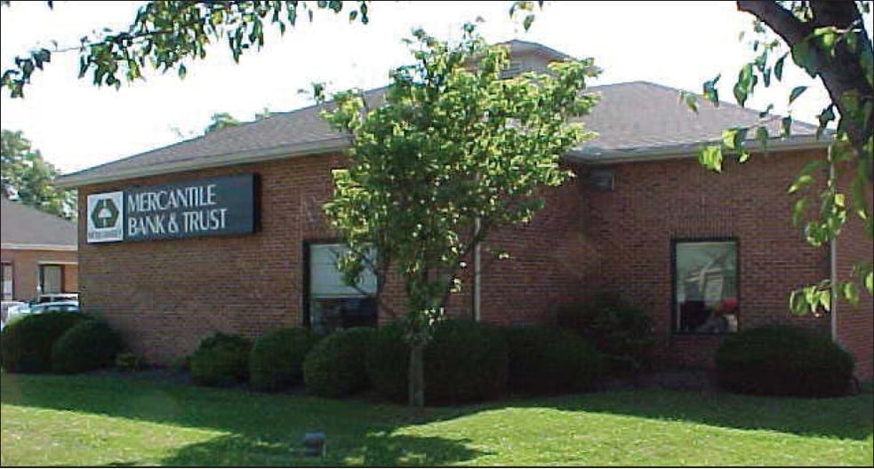 14231 Jarrettsville Pike, Phoenix, MD for lease - Primary Photo - Image 1 of 2