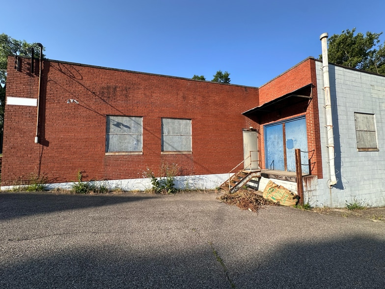 2863 Stanton Ave, Cincinnati, OH for sale - Building Photo - Image 2 of 6