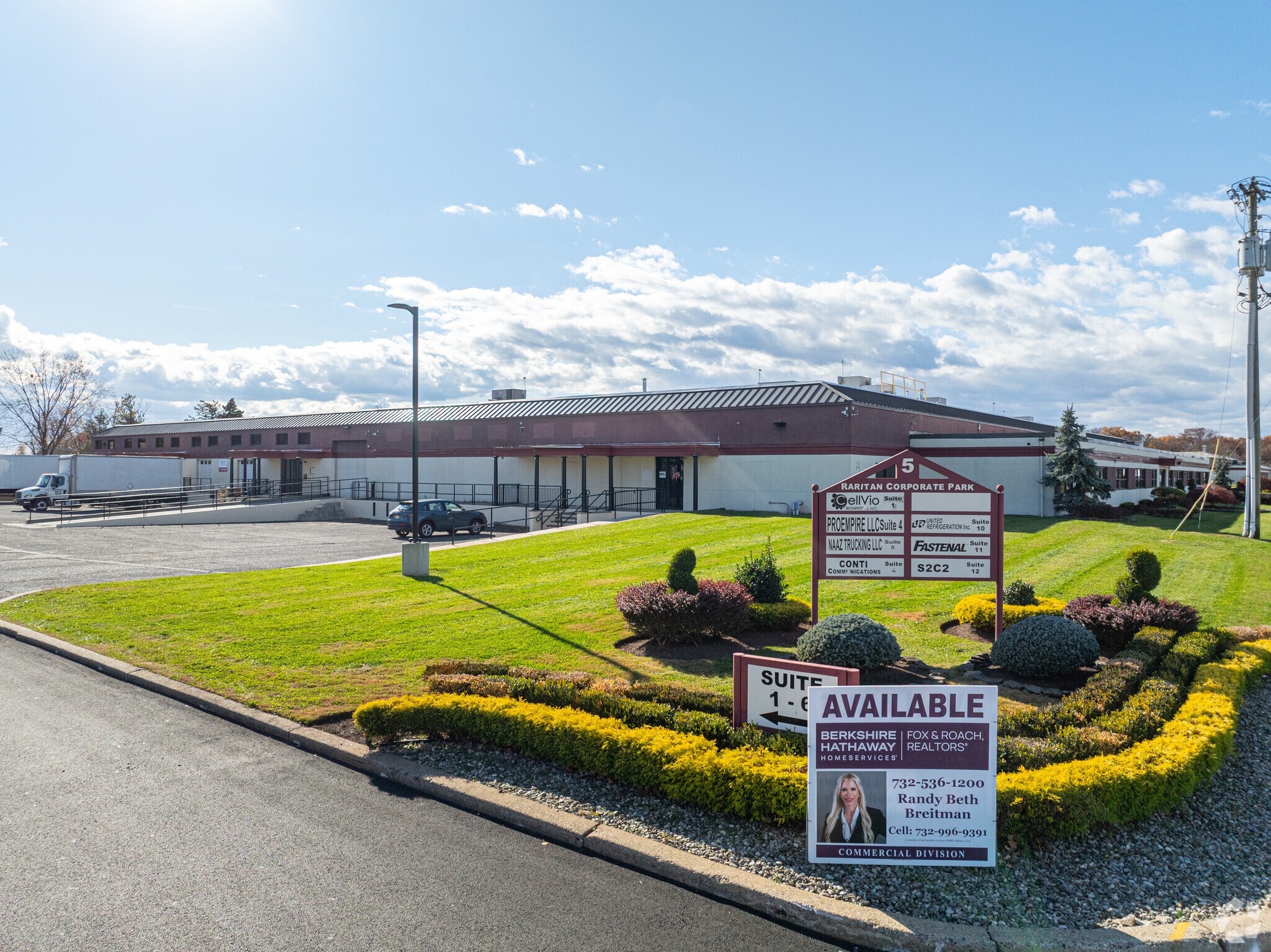 1 Johnson Dr, Raritan, NJ for lease Primary Photo- Image 1 of 21