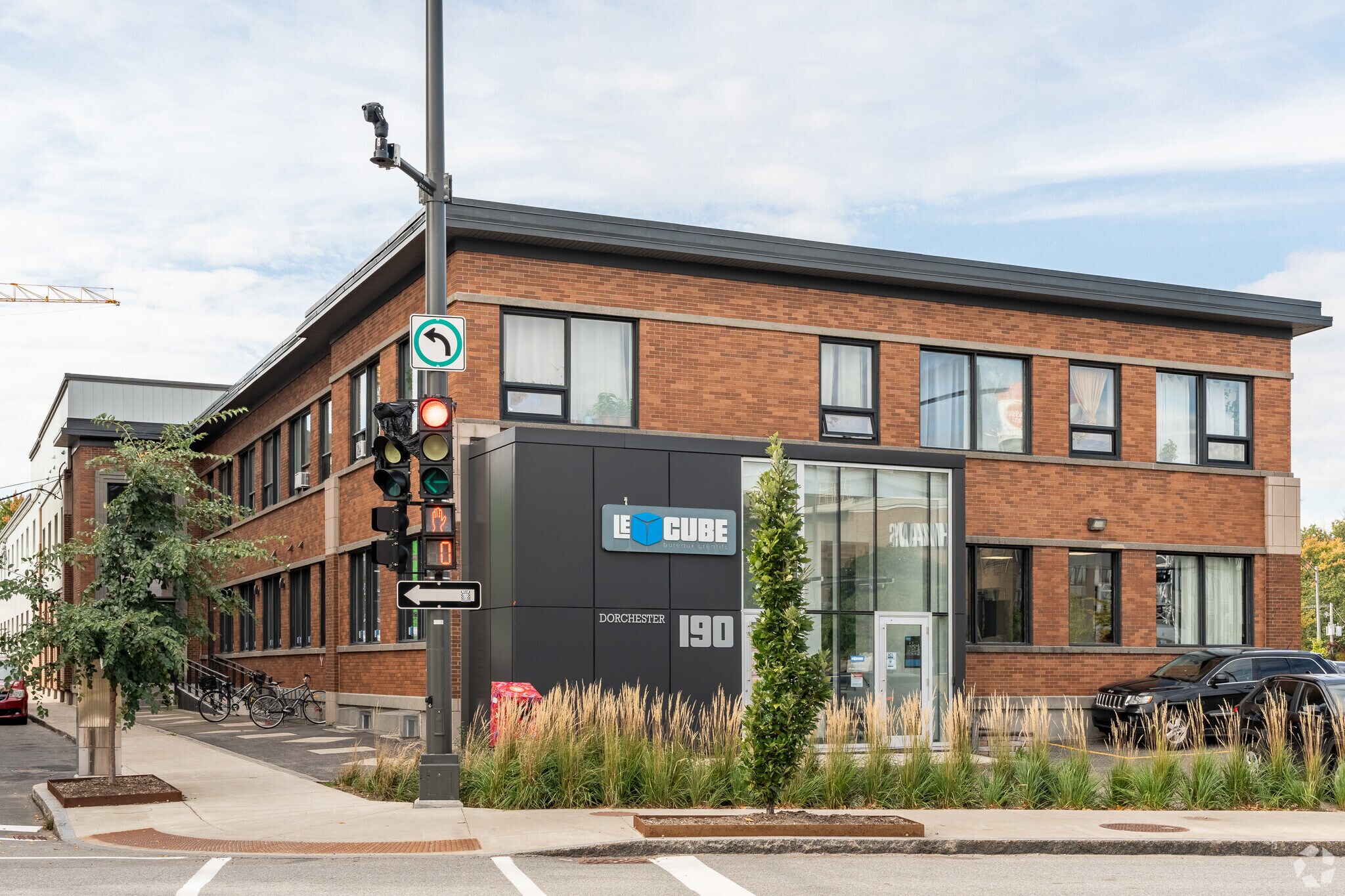 190 Rue Dorchester, Québec, QC for lease Primary Photo- Image 1 of 4