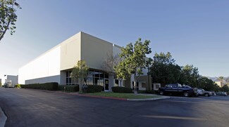 Plus de détails pour 651 Barrington Ave, Ontario, CA - Industriel à louer