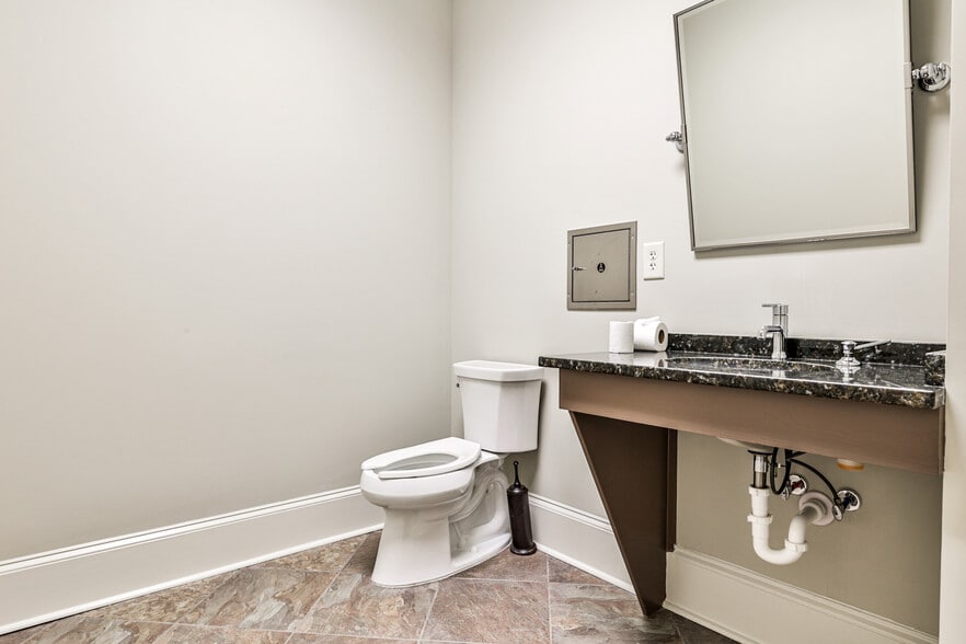 2625 Beaver Ruin Rd, Norcross, GA à louer - Photo intérieure - Image 2 de 43