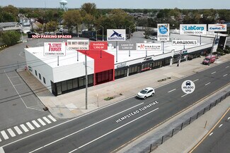 Plus de détails pour 3695-3715 Hempstead Tpke, Levittown, NY - Commerce de détail à louer