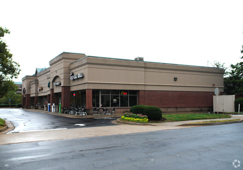 1055 Mansell Rd, Roswell, GA for lease - Building Photo - Image 2 of 8