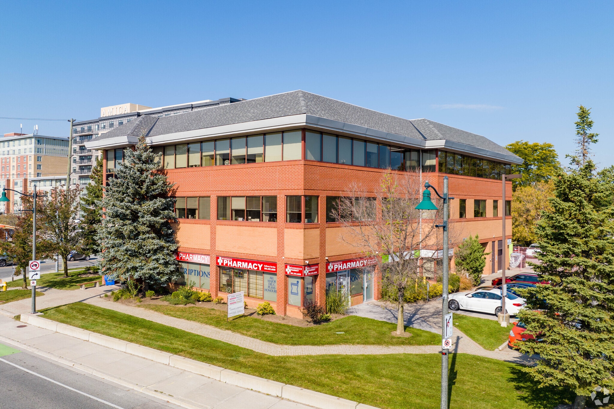 10 Unionville Gate, Markham, ON for lease Building Photo- Image 1 of 5