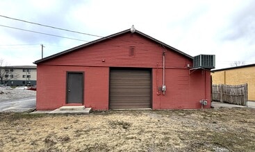 142 Vance St, Bluffton, OH à louer Photo intérieure- Image 2 de 11