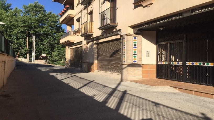 Calle Madrid, 70, Monachil, Granada à vendre - Photo du bâtiment - Image 2 de 2