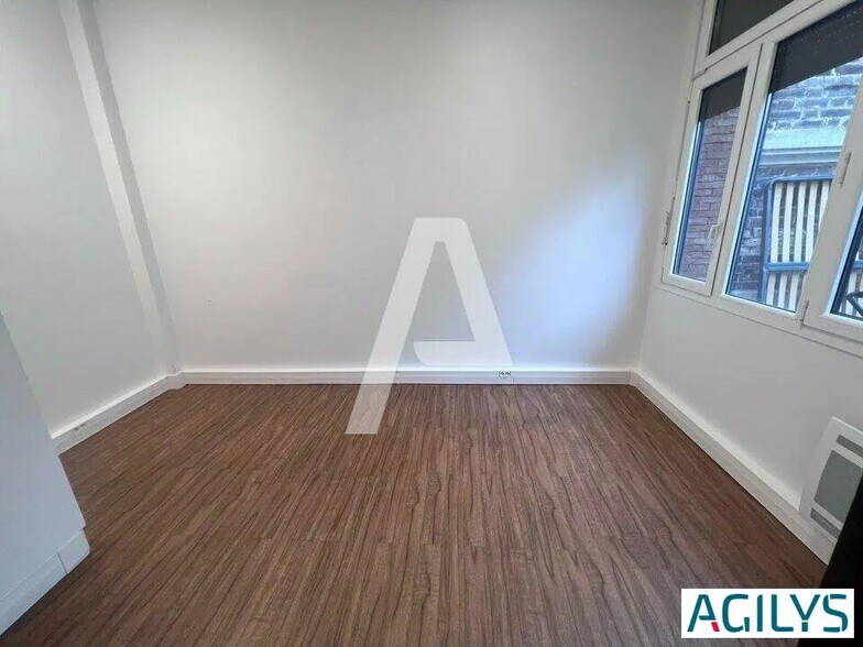 Bureau dans Ivry-sur-Seine à louer - Photo intérieure - Image 2 de 4