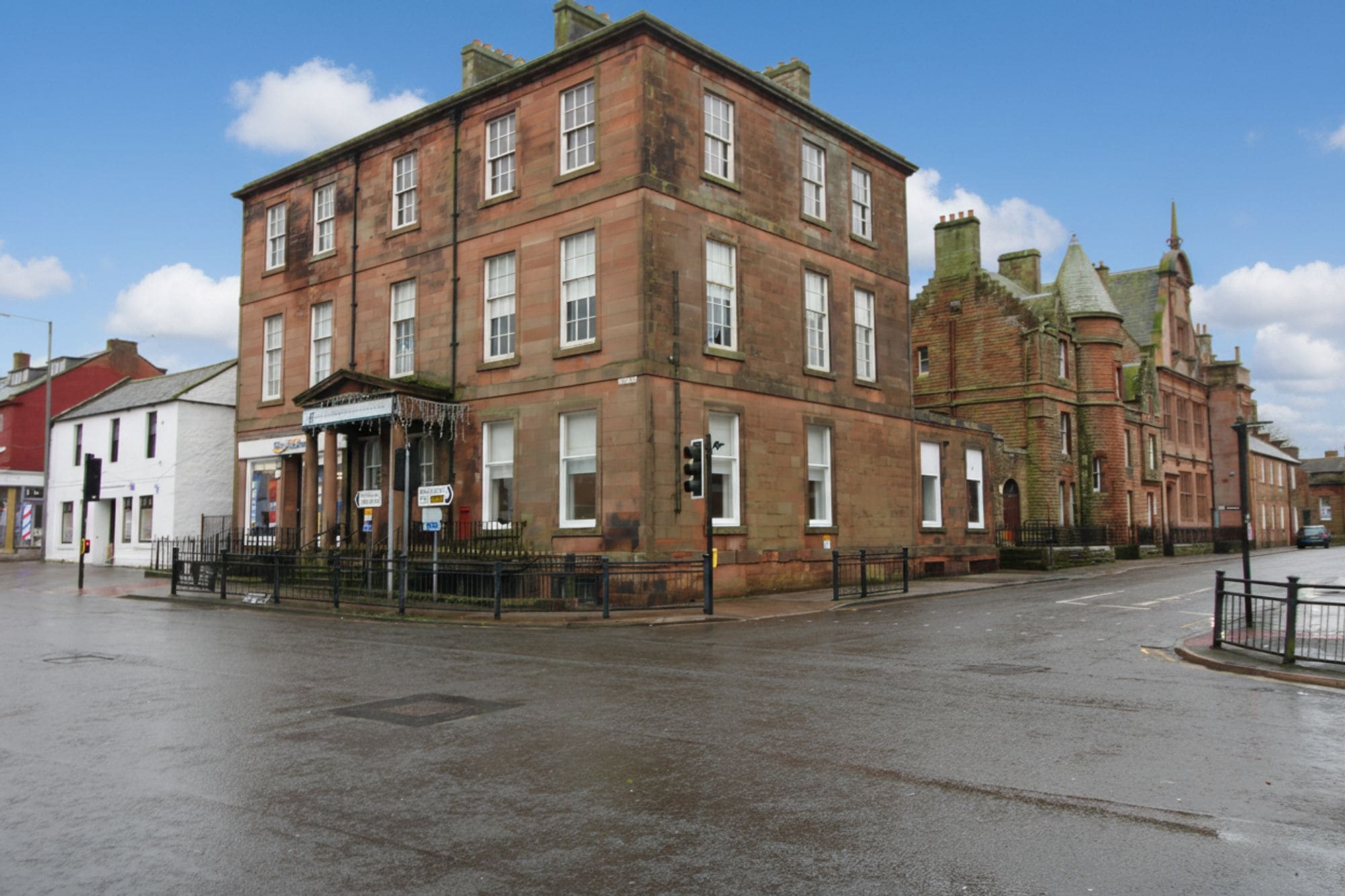 73-75 High St, Annan for lease Primary Photo- Image 1 of 9