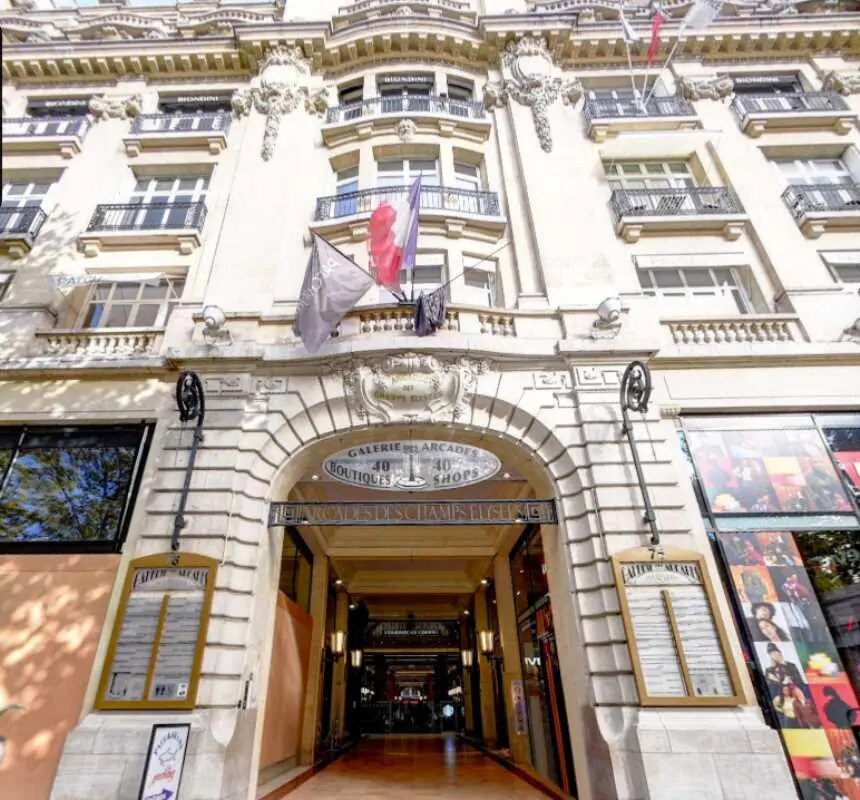 Bureau dans Paris à vendre Photo du bâtiment- Image 1 de 8