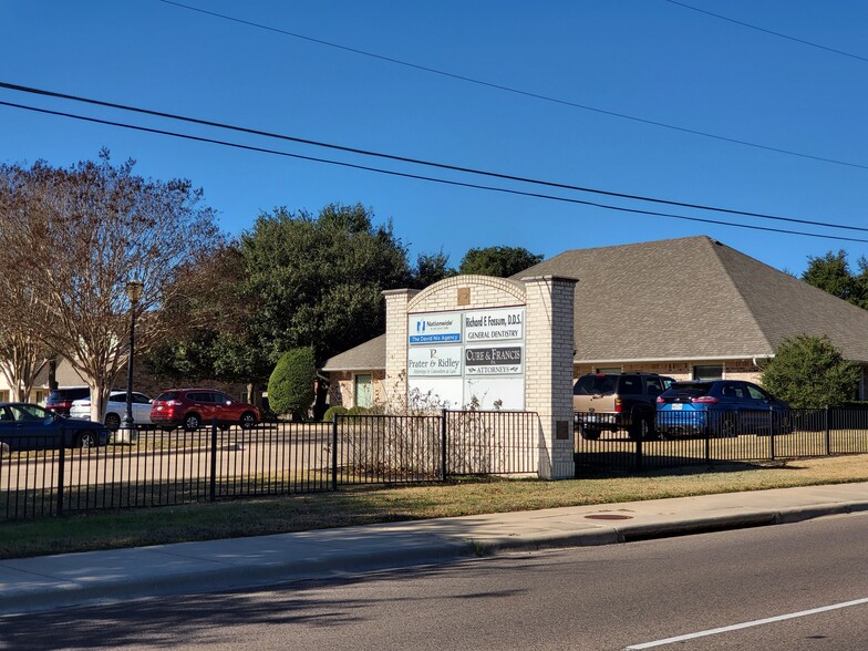 2552 Blue Meadow Dr, Temple, TX for lease - Building Photo - Image 2 of 2