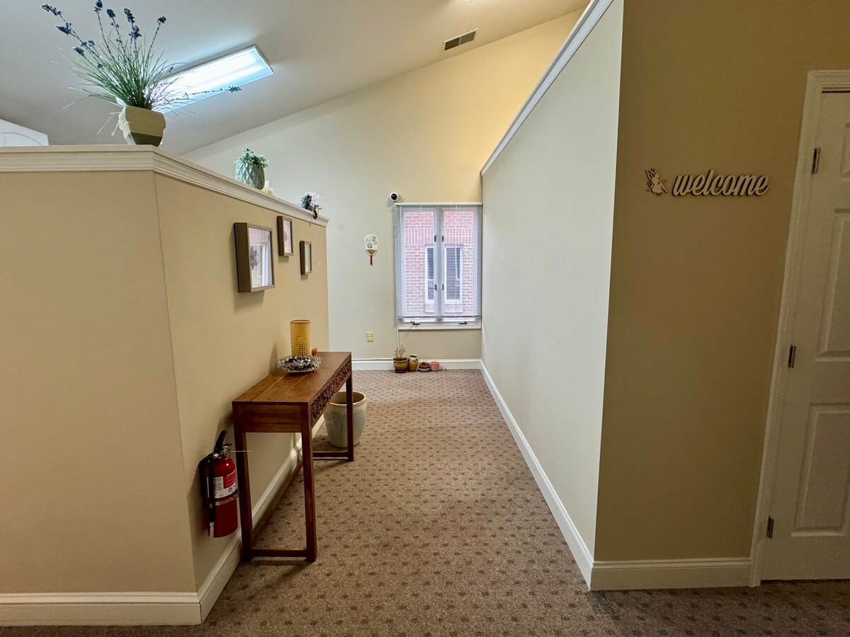 6151-6157 Fuller Ct, Alexandria, VA 22310 - Unit #5 -  - Interior Photo - Image 1 of 6