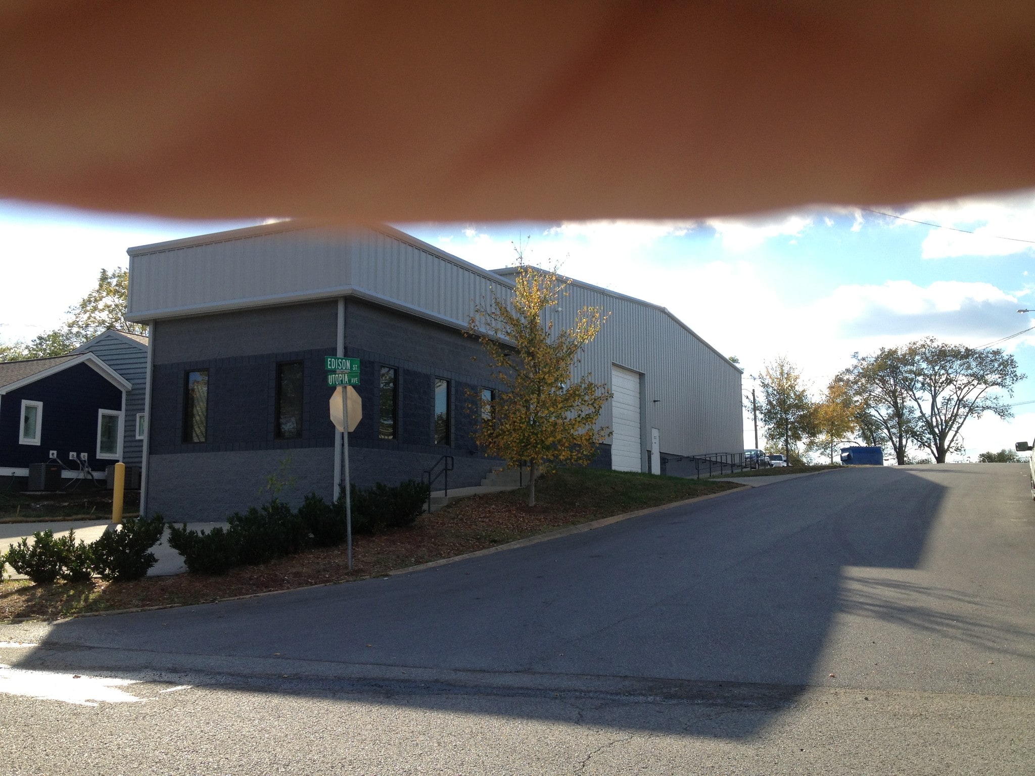 2137 Utopia Ave, Nashville, TN for lease Building Photo- Image 1 of 2