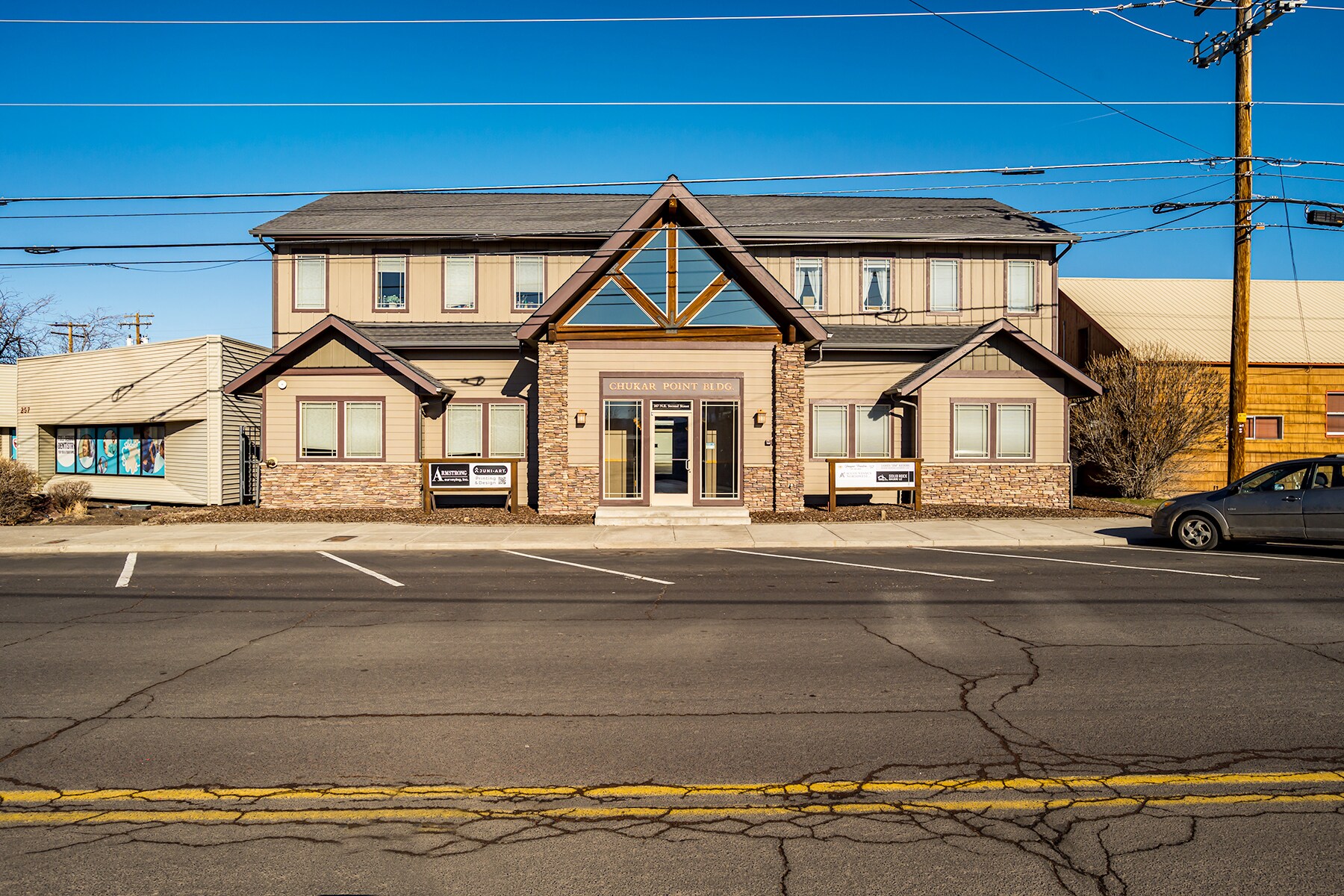 267 NE 2nd St, Prineville, OR à vendre Photo principale- Image 1 de 25