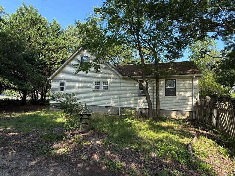 23092 Three Notch Rd, California, MD for sale - Building Photo - Image 2 of 10