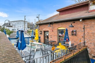 12 Water St, Mystic, CT for lease Interior Photo- Image 2 of 23