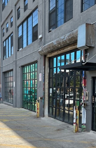 More details for 310 Meserole St, Brooklyn, NY - Flex for Lease