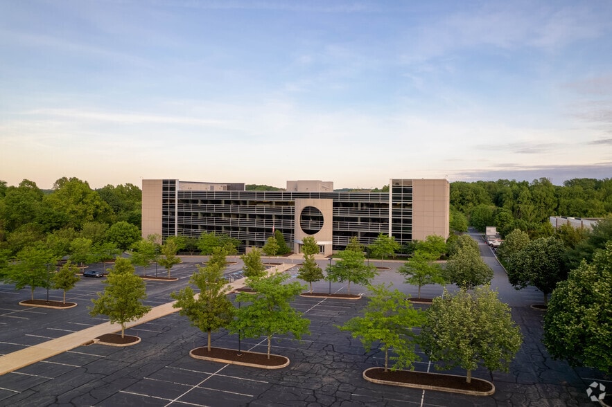 50 Applied Card Way, Glen Mills, PA à louer - Photo du bâtiment - Image 3 de 6